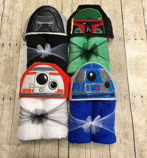 Darth Vader and R2D2 Hooded Towel Bundle