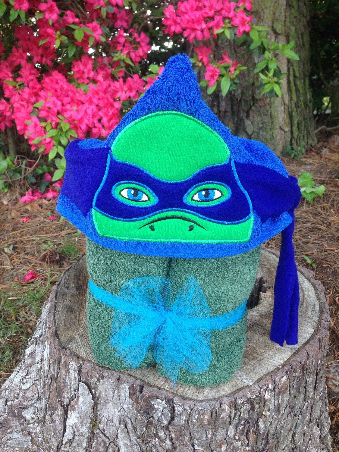 Turtle Towel Peeker