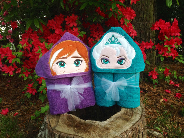 Anna online hooded towel
