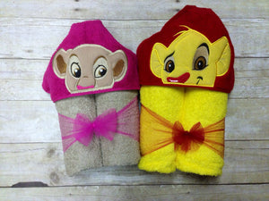 Boy Lion Hooded Towel